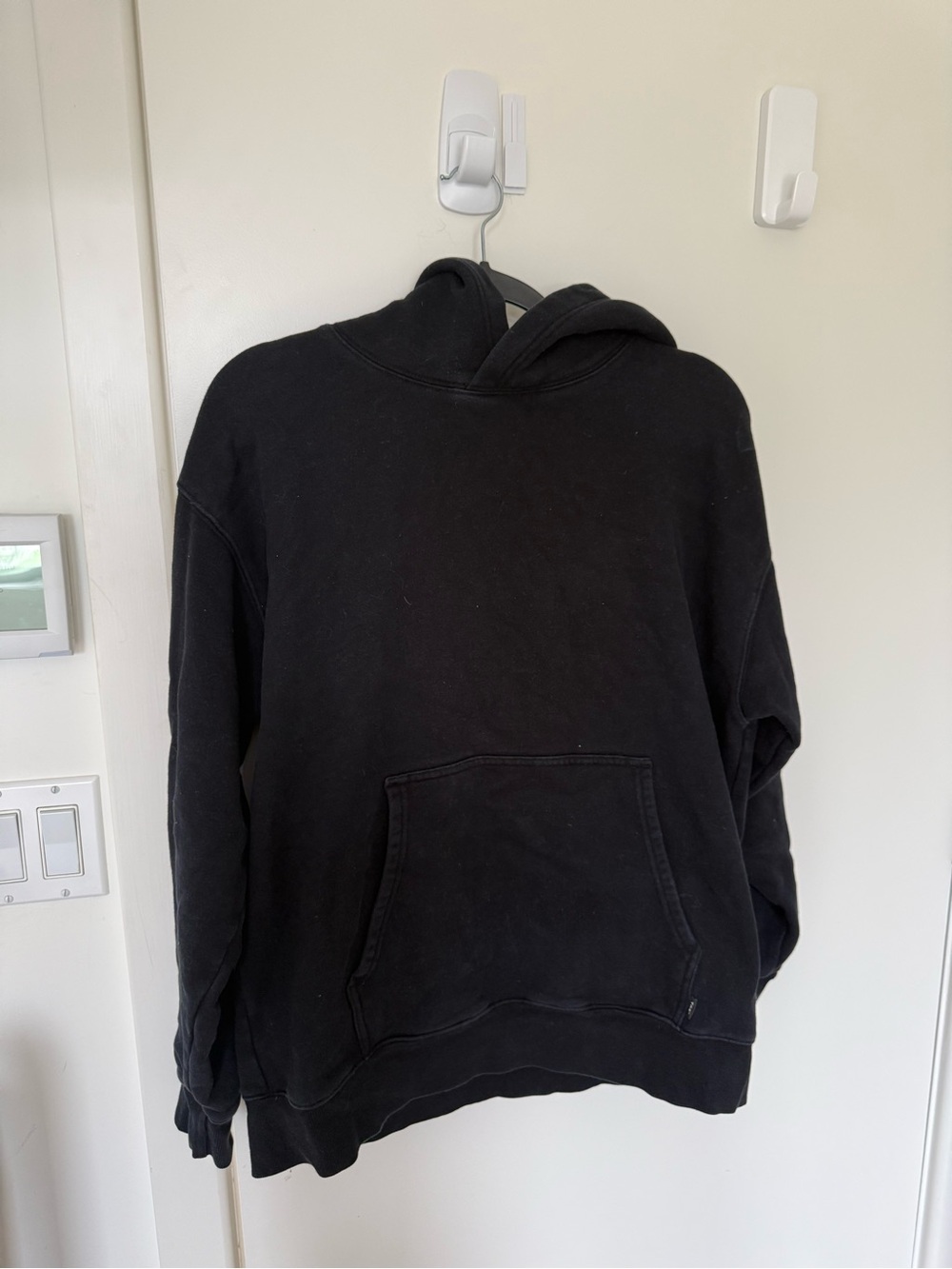TNA Black Crewneck Hoodie - Men's Pullover